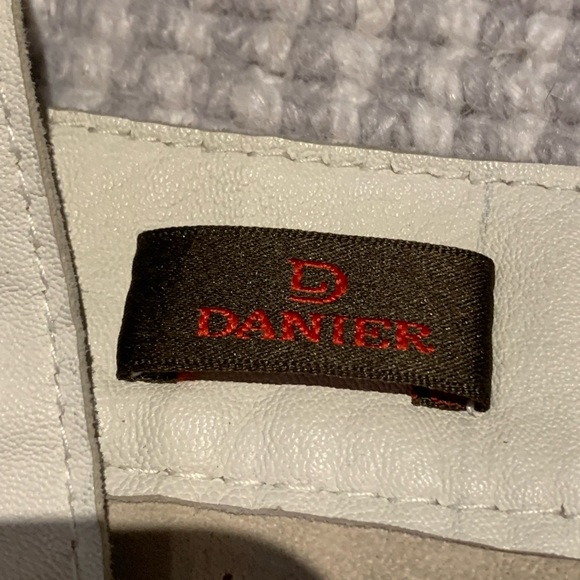 Cream leather jacket - Picture 2 of 4